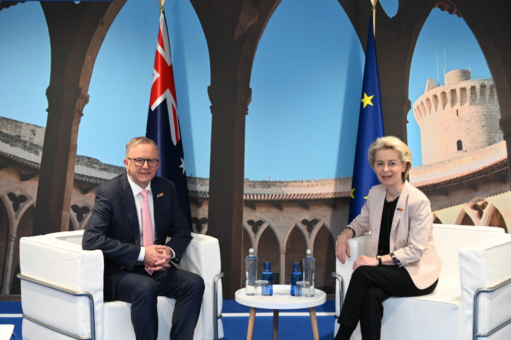 Uniunea Europeană și Australia au semnat un acord comercial foarte important, după opt ani de negocieri