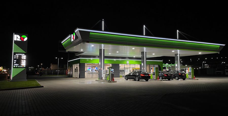 Au scăzut prețurile la carburanți. Motorina premium se vinde de la 9,34 lei pe litru