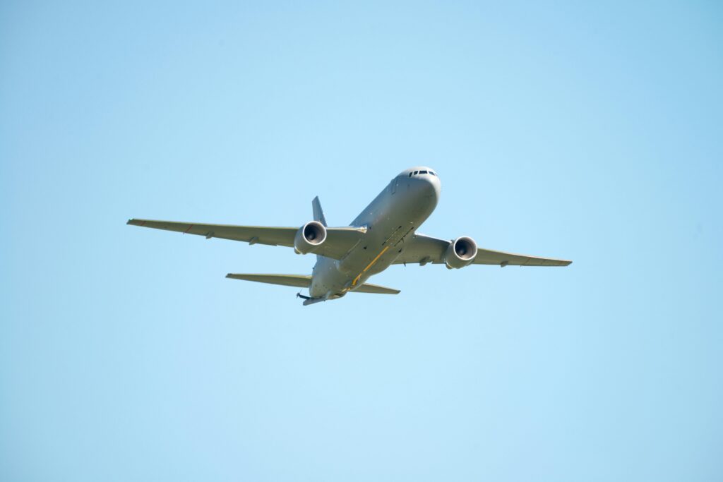 Europenii se reorientează către turismul intern sau cel regional. Conflictul din Orientul Mijlociu dă peste cap planurile de vacanță