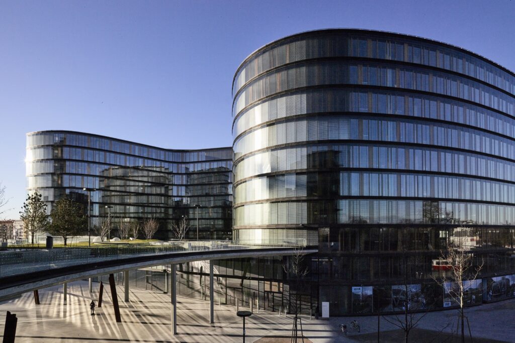 Erste Group revizuiește prognoza de inflație pentru România în 2026. Riscul de recesiune crește pe fondul conflictului din Iran