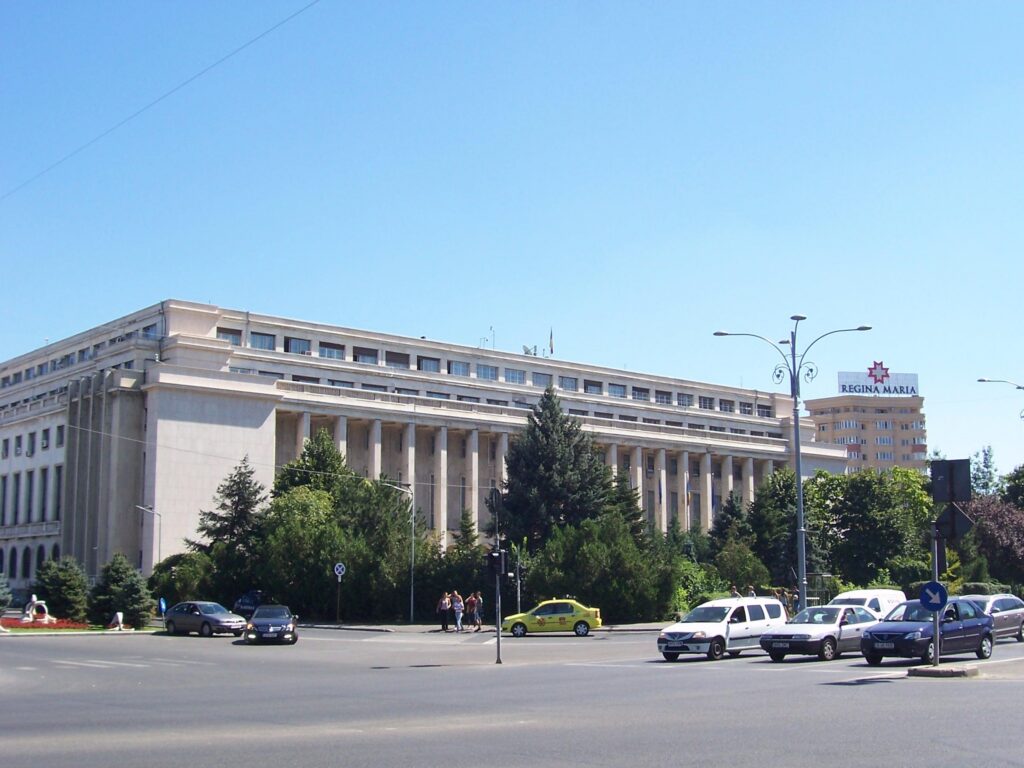 Guvernul schimbă regulile fiscale. Vor fi publicate datele celor care au datorii de peste 1.200 de lei