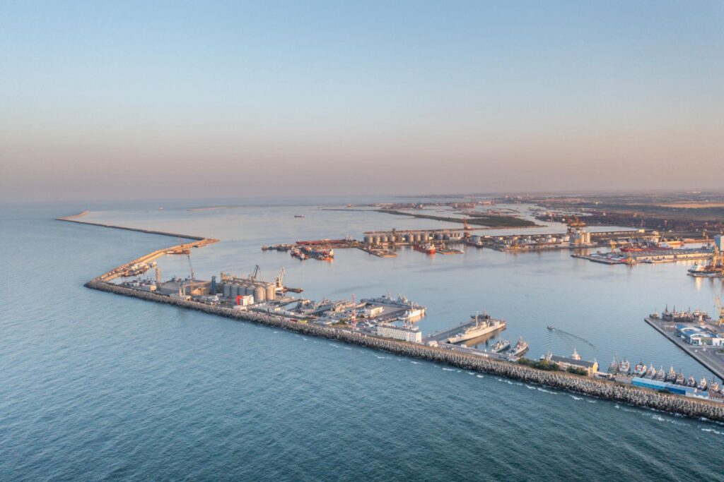 Portul Constanța intră în atenția unui gigant din Abu Dhabi. AD Ports Group analizează oportunități de investiții