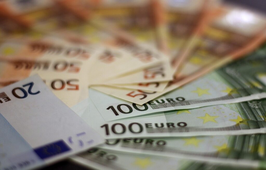 Program de sprijin financiar pentru românii stabiliți în străinătate. „Diaspora Investește Acasă” are un buget de 100 de milioane de euro