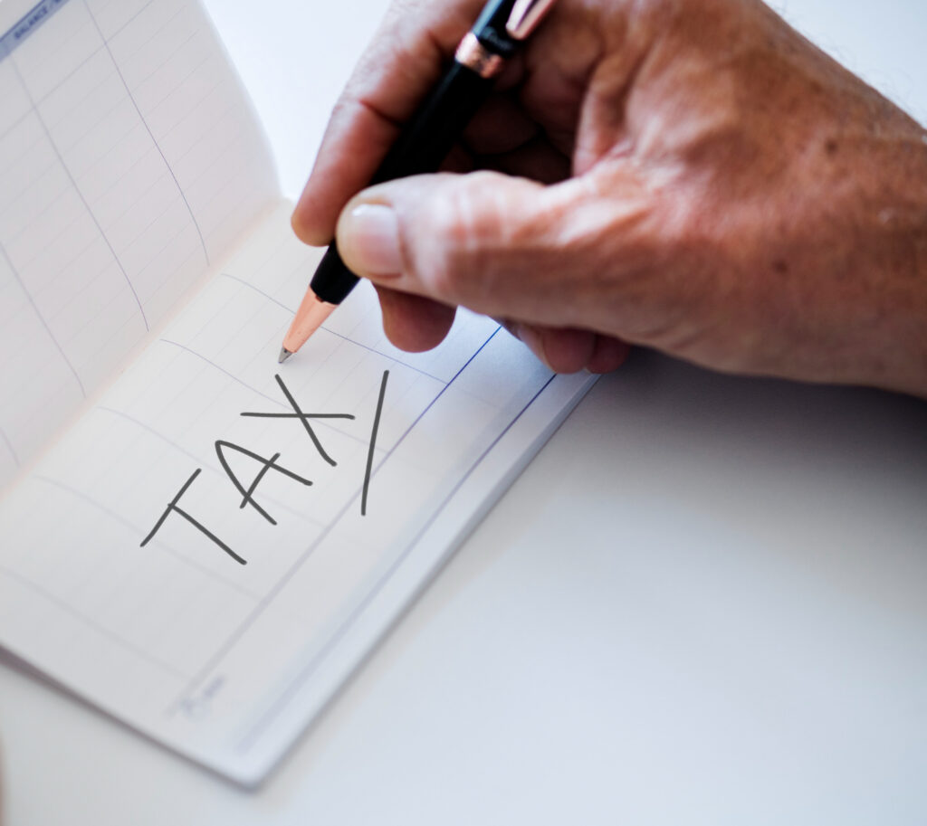 Ce este impozitul pe venit și de ce îl plătim. Ghid complet despre taxe, cote și obligații fiscale
