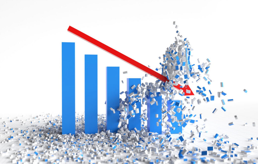 România intră într-o nouă zonă de risc economic. PIB-ul a scăzut în primul trimestru cu 0,2%, iar temerile de recesiune cresc