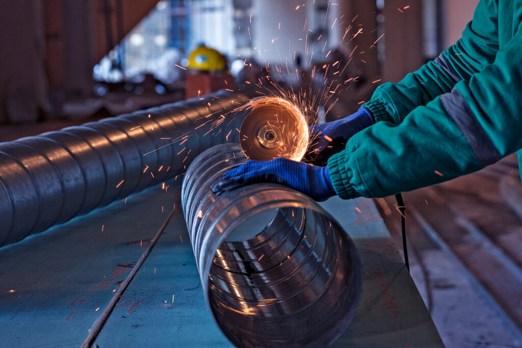Tranzacție majoră în industria oțelului din România. Tenaris preia Artrom și își extinde prezența industrială