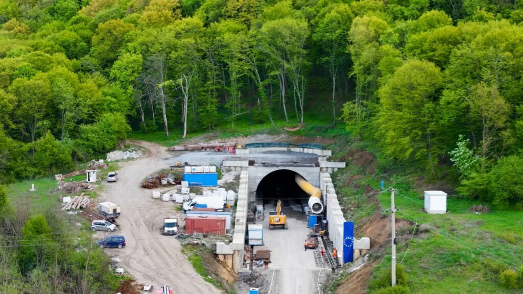Tunelurile au prețurile cele mai mari
