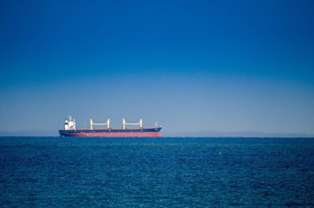 Prețul petrolului a atins cel mai scăzut nivel din ultimele două săptămâni. Scăderea de aproape 5% vine pe fondul unui posibil acord SUA-Iran