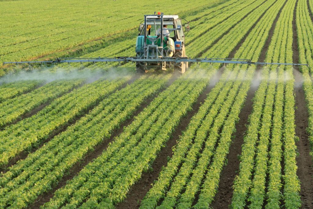 Fermierii români caută soluții pentru secetă. Noile tehnici genomice pot schimba agricultura 