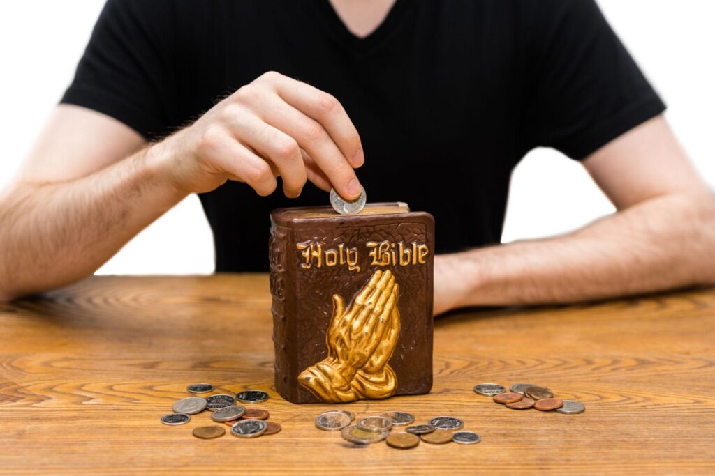 Investițiile bazate pe valori creștine devin o nișă tot mai importantă. Fondurile religioase gestionează aproape 120 de miliarde de dolari