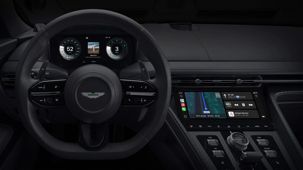 CarPlay Ultra schimbă complet experiența la volan. Noua interfață Apple face sistemele auto clasice să pară depășite