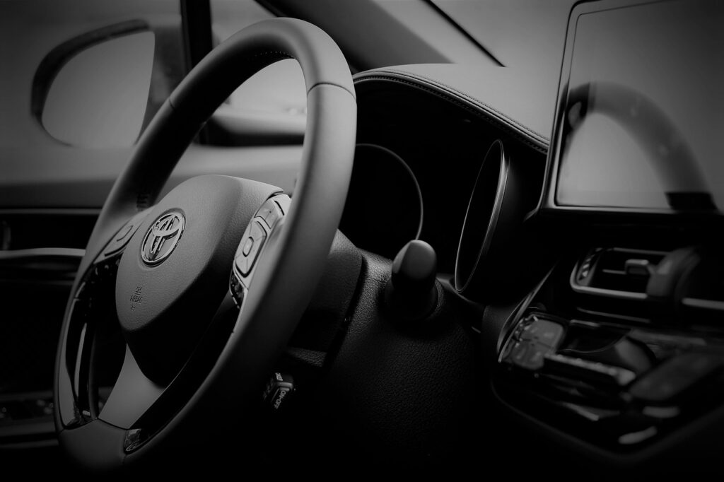 Toyota renunță la dezvoltarea modelului electric Lexus. Decizia vine pe fondul încetinirii cererii globale pentru mașini electrice