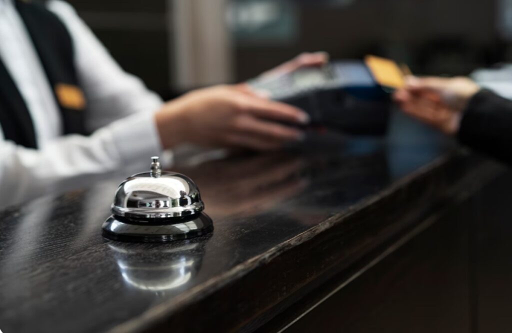 Bulgaria angajează vorbitori de limba română pentru hotelurile de pe litoral. Numărul turiștilor români a crescut cu peste 30%