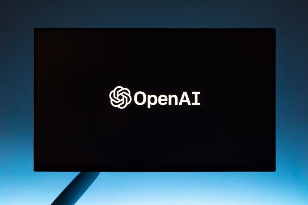 OpenAI pregătește listarea la bursă. Creatorul ChatGPT ar putea fi evaluat la 1 trilion de dolari