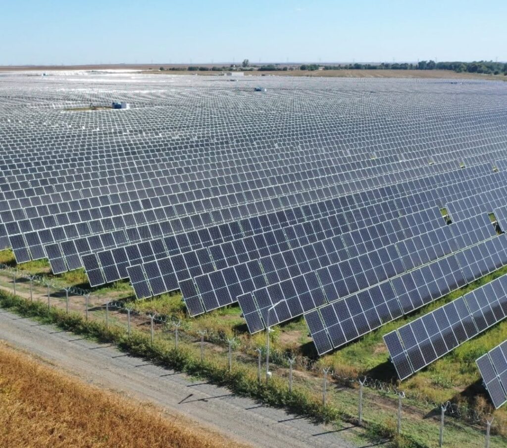 Allview Energy pregătește două contracte pentru un proiect fotovoltaic. Visual Fan își extinde pariul pe energia verde