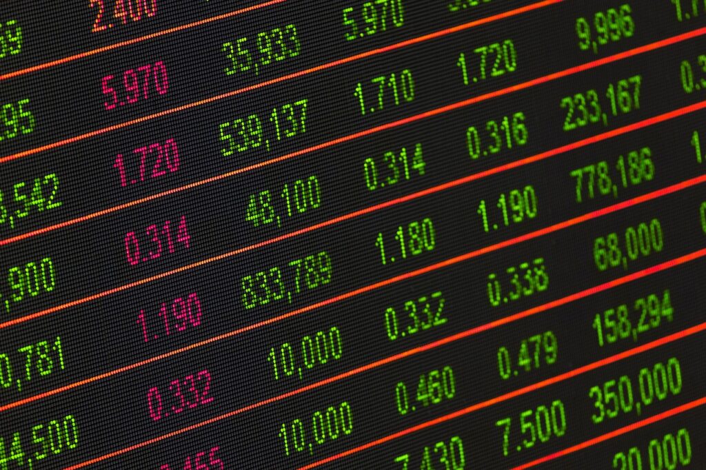 Capitalizarea BVB a crescut la 132,59 miliarde de euro săptămâna aceasta. BET a închis la peste 34.000 de puncte