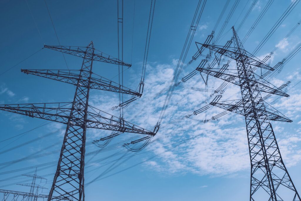 UE pregătește electrificarea economiei. Factura petrolului și gazelor a crescut cu 50 miliarde euro